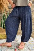 Kiti Paisley Damask 7/8 Barrel Leg Pant Navy